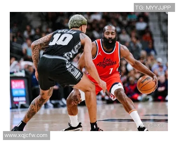 10月12日NBA焦点战马刺对决热火新浪网直播精彩回顾与赛后分析